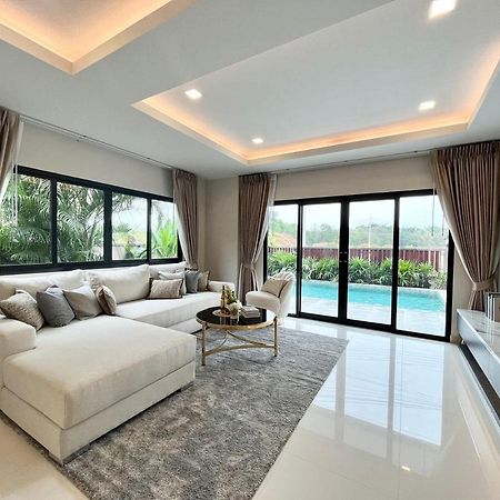 Southern Peak Pool Villa Huay Yai Pattaya Ban Huai Yai Exteriör bild
