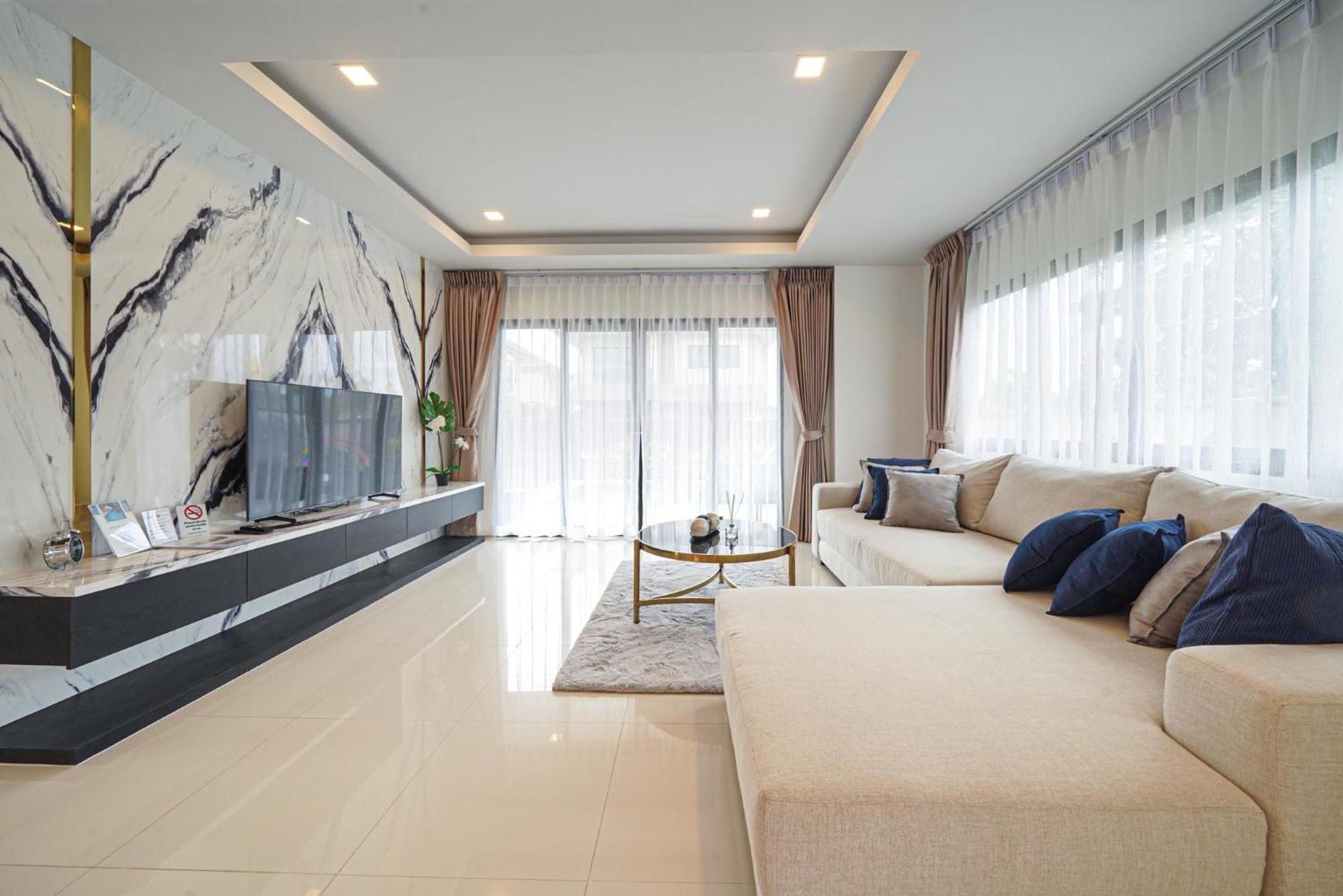 Southern Peak Pool Villa Huay Yai Pattaya Ban Huai Yai Exteriör bild