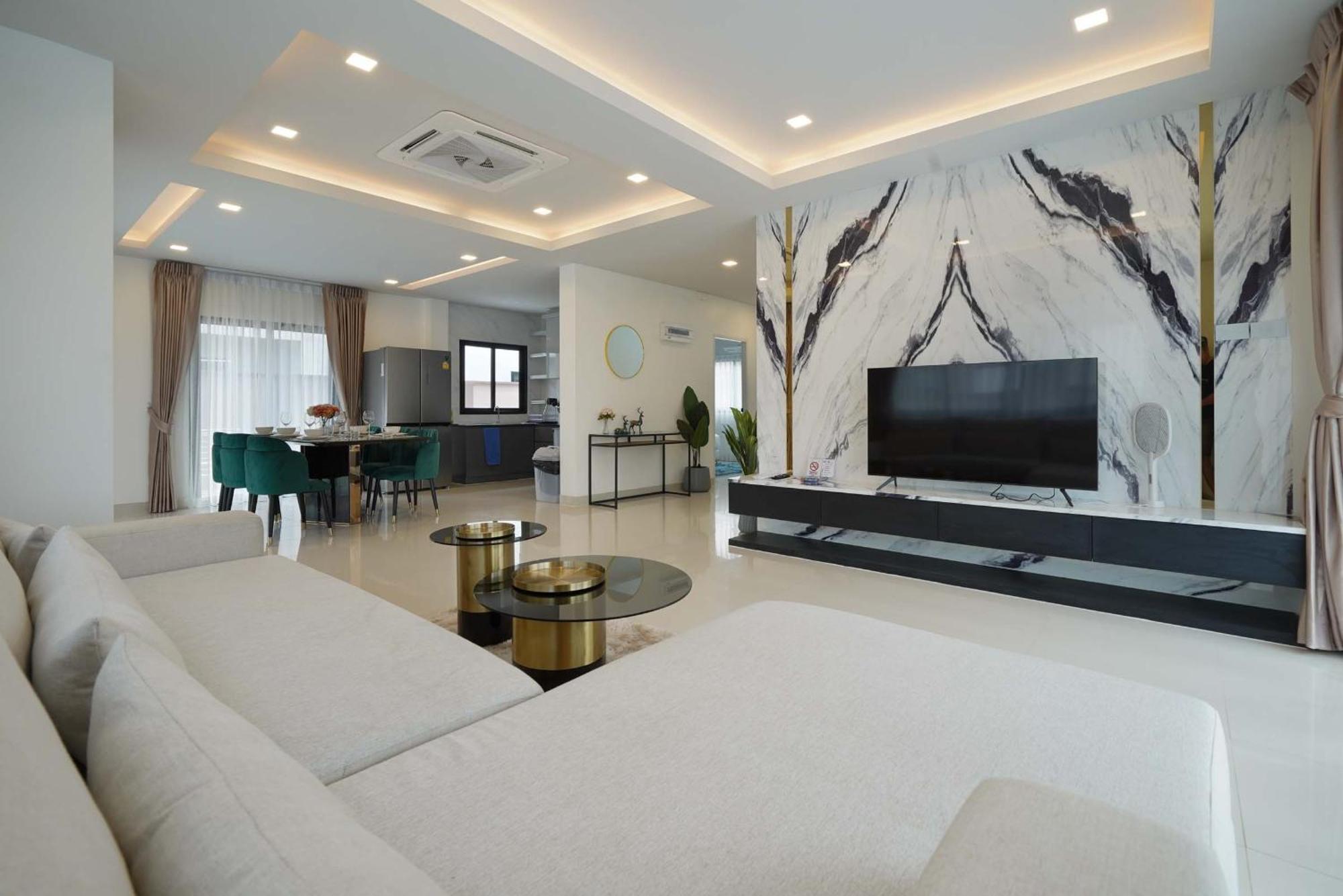 Southern Peak Pool Villa Huay Yai Pattaya Ban Huai Yai Exteriör bild