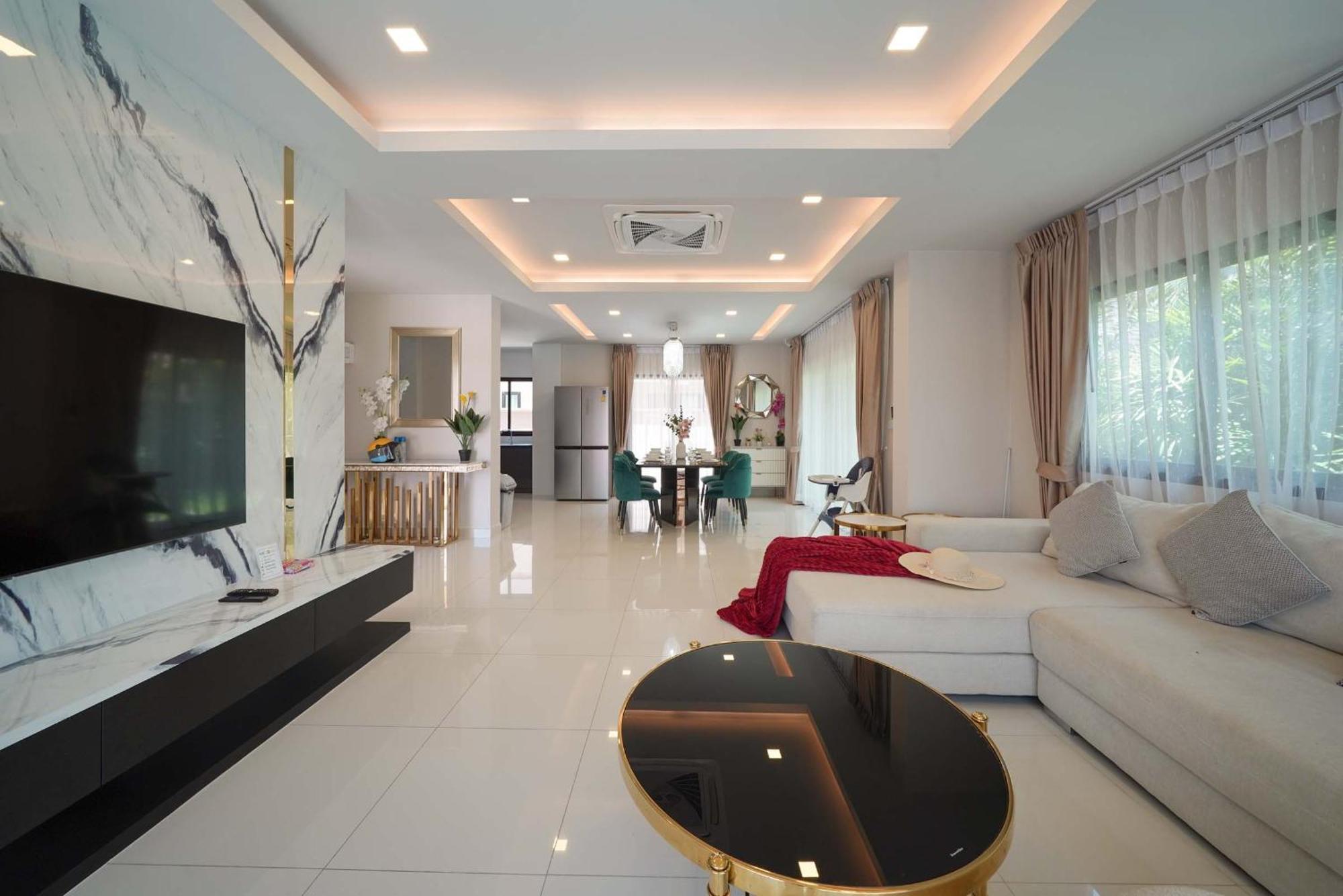 Southern Peak Pool Villa Huay Yai Pattaya Ban Huai Yai Exteriör bild